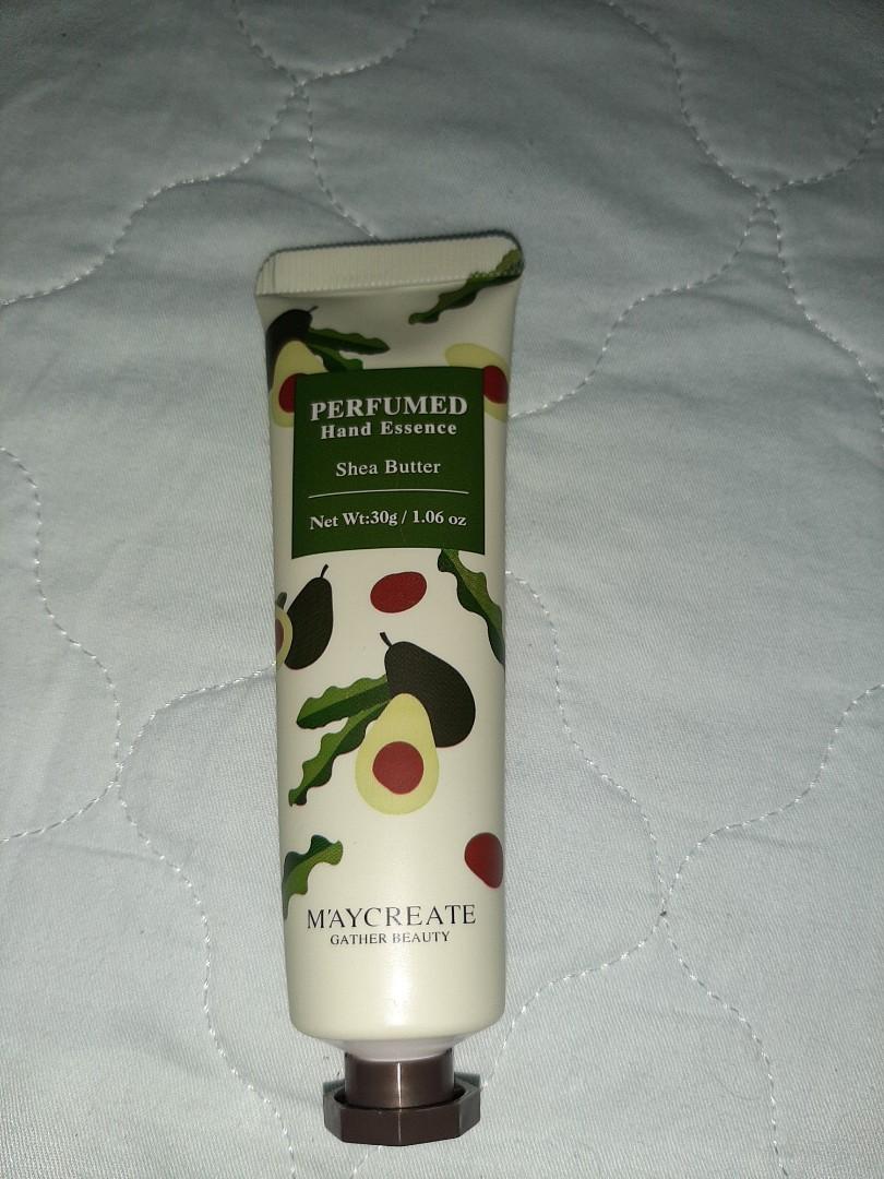 Hand Cream (bundle or individual) (Category: Hands & Nails) located in Caloocan City. Submitted by moonempath29 (Listing ID 1088827591, Image 3). Description: - Only used once for testing - Php 35 each, Php 130 per bundle.