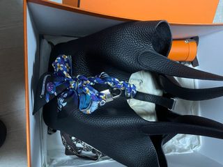 （分類：）位於 。 由 linlinttt 提交（商品編號 1088913634，圖片 1）。簡介： 。
