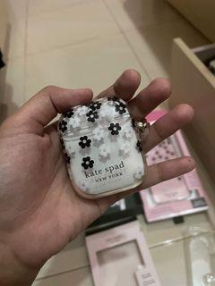 Kate Spade Flower Airpods Case Kate Spade Flower Airpods Case