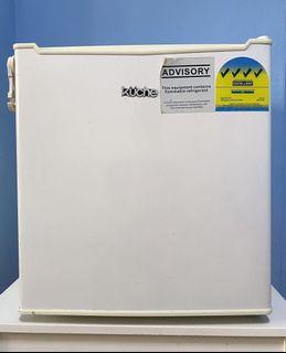 Kuche KBF 47W 46l Bar Mini Fridge