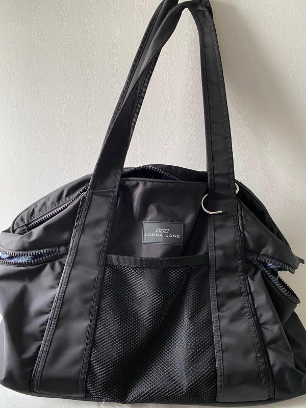 Lorna Jane gym bag, Women's Fashion, Bags & Wallets, Cross-body Bags on ...