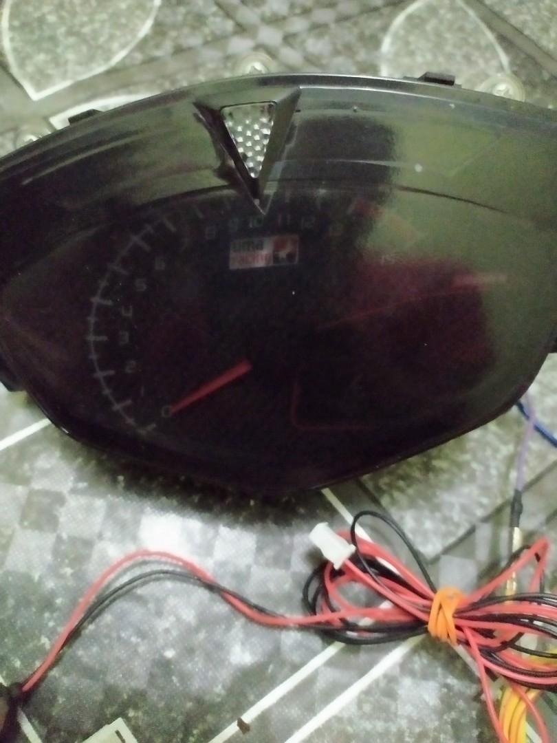 Meter uma lc v1, Motorbikes on Carousell