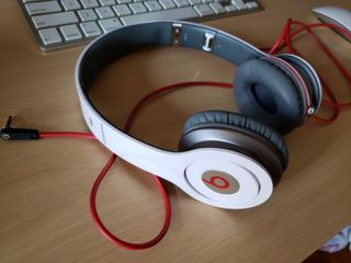 （分類：）位於 。 由 brandonkw2002 提交（商品編號 1088811620，圖片 1）。簡介： 。