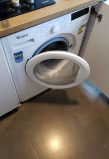（分類：）位於 。 由 aldiaat 提交（商品編號 1088744976，圖片 1）。簡介： 。
