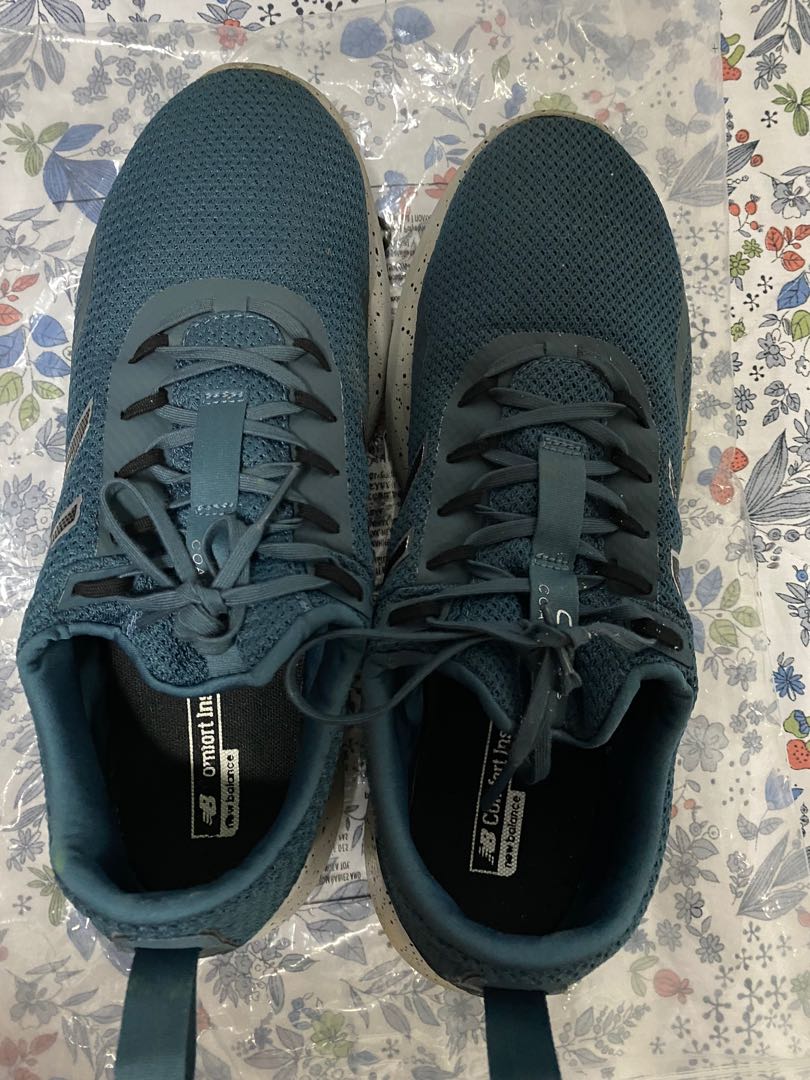 New balance coast ultra top