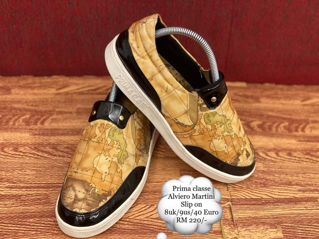 Prima Classe Alviero Martini Slip on