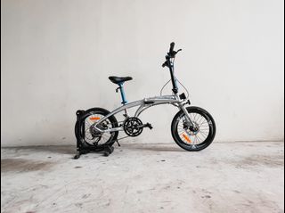 (Category: ) located in . Submitted by cycleyardsg (Listing ID 1088841853, Image 1). Description: .
