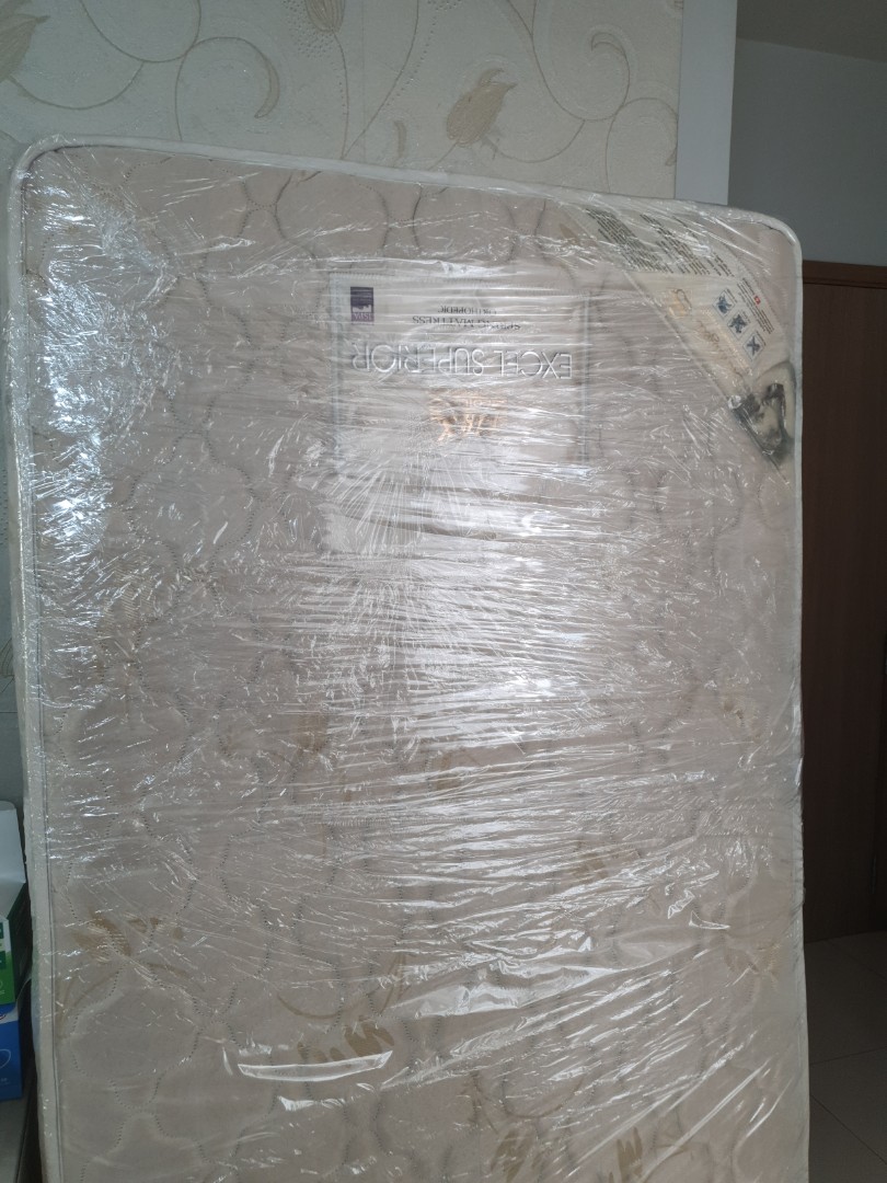 Single Size Pull Out Bed with Foldable Metal Frame, Furniture & Home