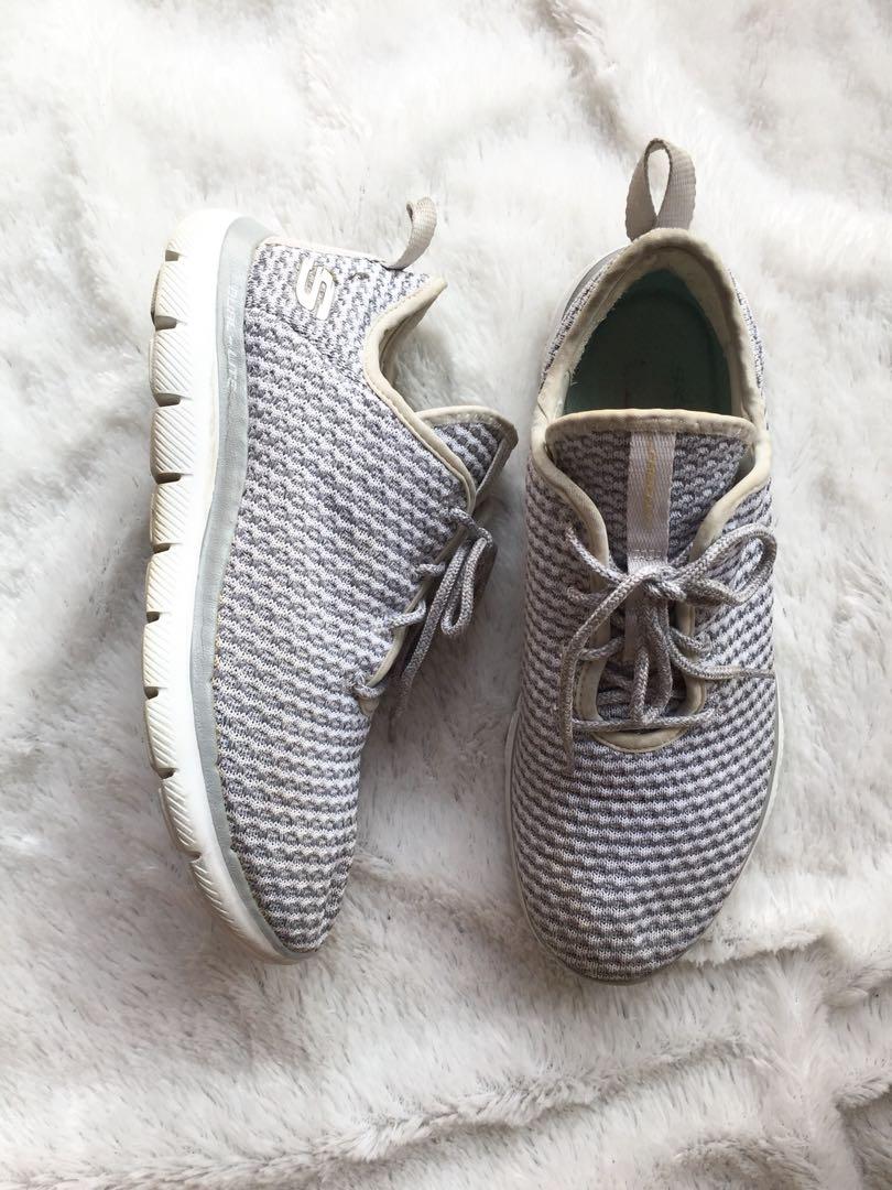 Skechers bold online move