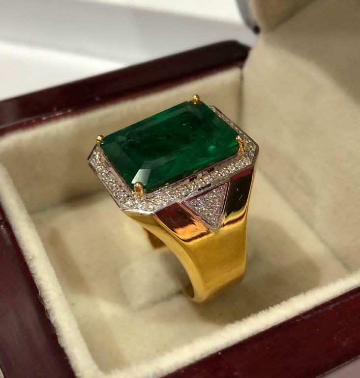 Miya-Luxury-(Sold) (Custom Emerald Ring-Men'S Luxury) 14K Yg Natural Emerald  10.45Cts With Igi Cert., Women'S Fashion, Jewelry & Organisers, Precious  Stones On Carousell