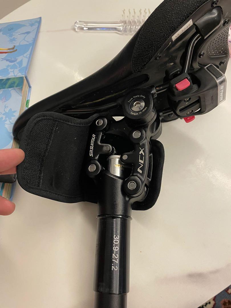 SR Suntour NCX Suspension Seat Post, Sports Equipment, Bicycles & Parts