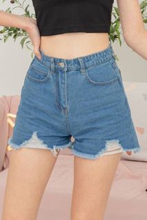 (Category: ) located in . Submitted by funxclassy (Listing ID 1088866261, Image 1). Description: .