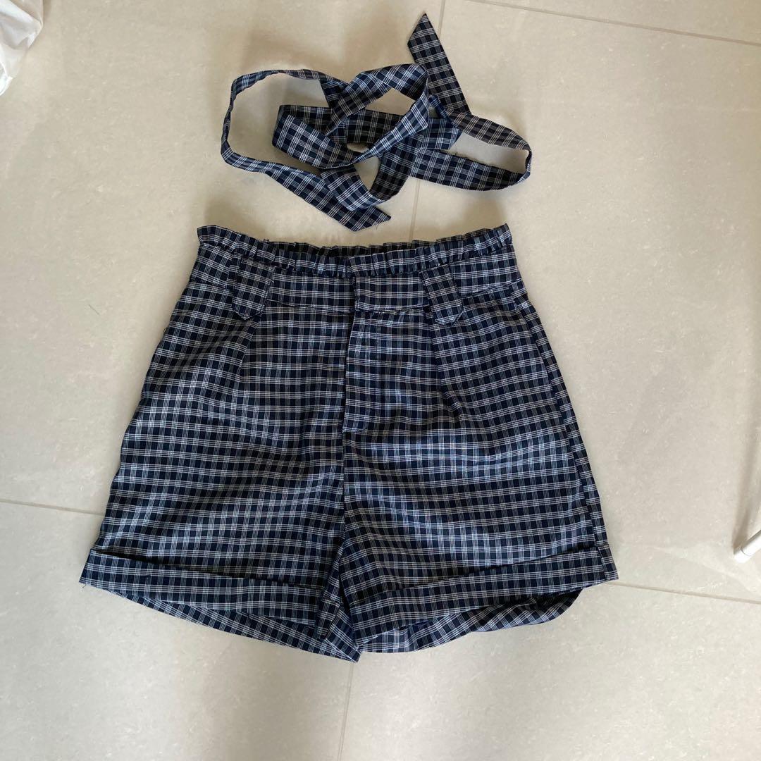 Checkered paper bag shorts store