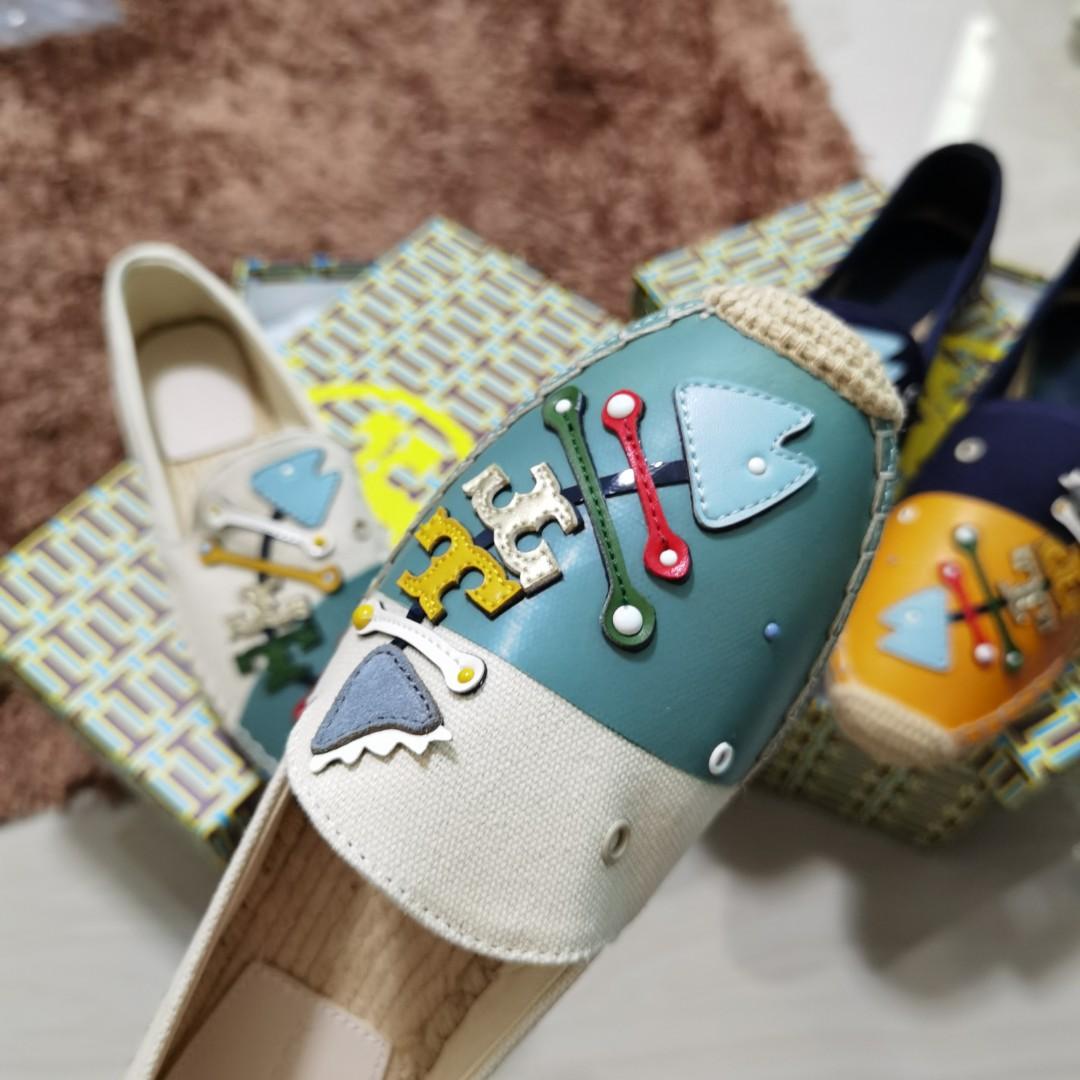 tory burch fish espadrille