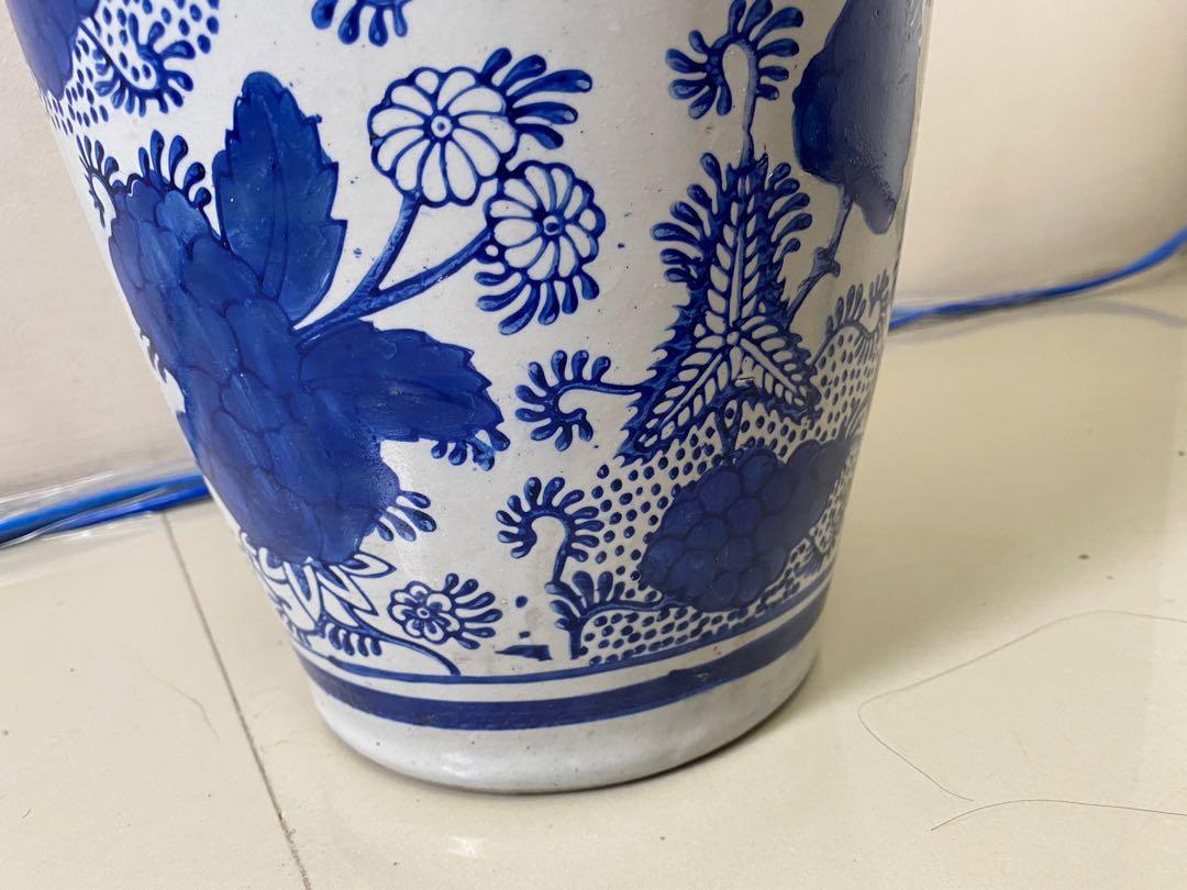 Vintage porcelain vase (25 inches tall), Furniture & Home Living, Home