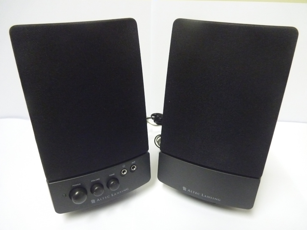 Altec Lansing Stereo Powered Speakers Audio Soundbars Speakers Amplifiers On Carousell