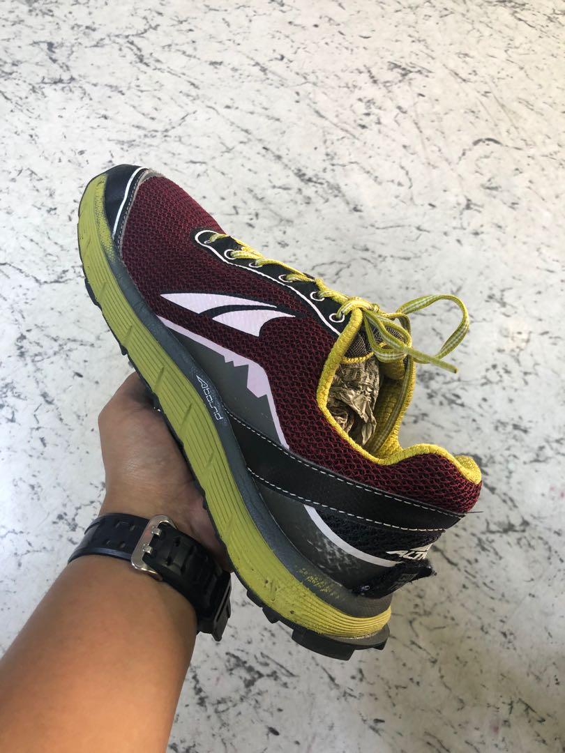 Altra trekking shoes store