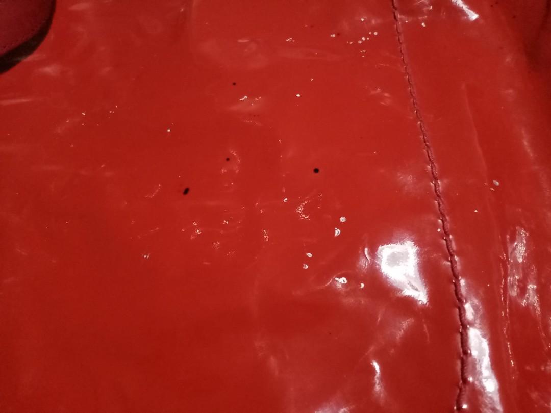 Bally Patent Leather Tote Bag (Category: Luxury Bags & Wallets) located in Cebu City. Submitted by maksipreloveditems (Listing ID 1089005042, Image 3). Description: BALLY Patent Leather Tote Bag Color: Red - EXCELLENT USED CONDITION - Storage marks - Stains - Scratches * Item is in Cebu City. PLEASE READ: Photos posted are FINAL. NO "When Worn Photos" request please. Flaws were mentioned in the description and shown in the pictures posted. Dimens