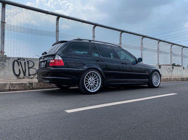BMW E46 325i STATION WAGON 2001, Mobil & Motor, Mobil untuk Dijual di ...