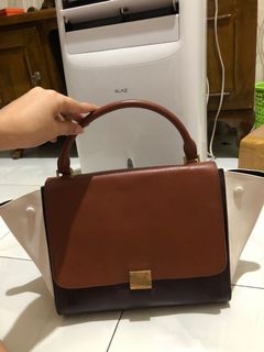 (Kategori: ) berada di . Dikirim oleh mybagsecond (ID iklan 1089101944, Gambar 1). Deskripsi: .