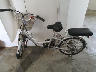 (Category: ) located in . Submitted by thon9garage (Listing ID 1088981511, Image 1). Description: .