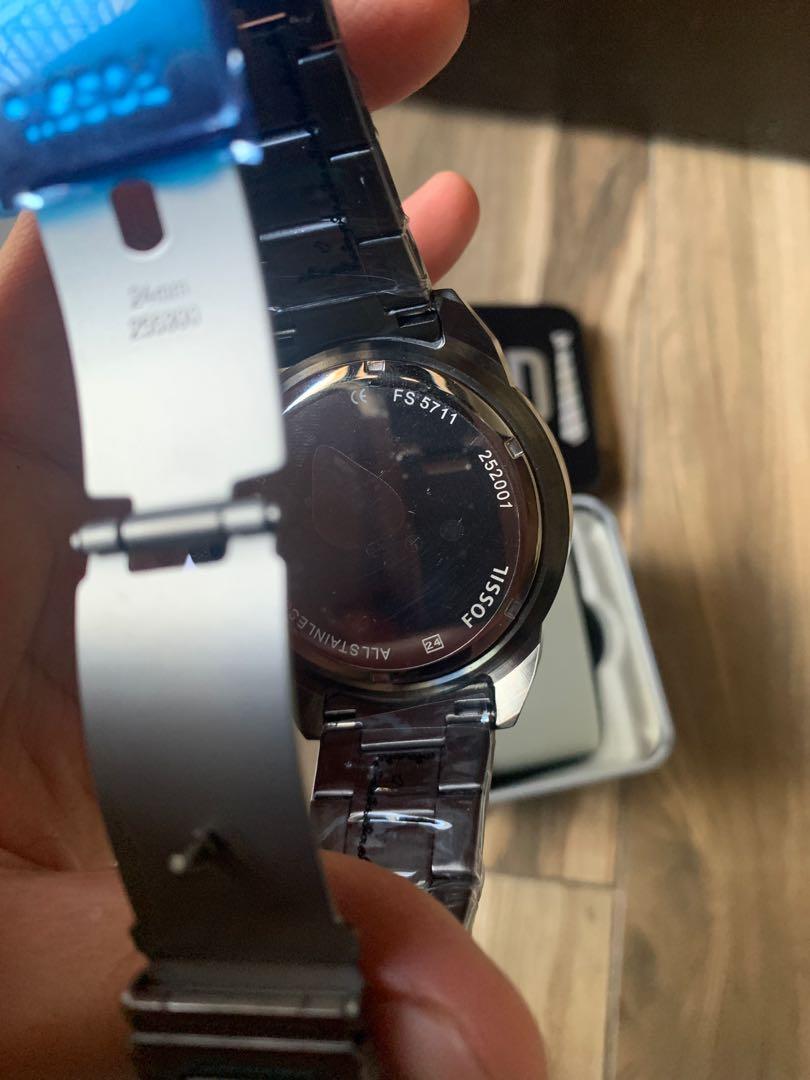 Fossil fs sales 5711