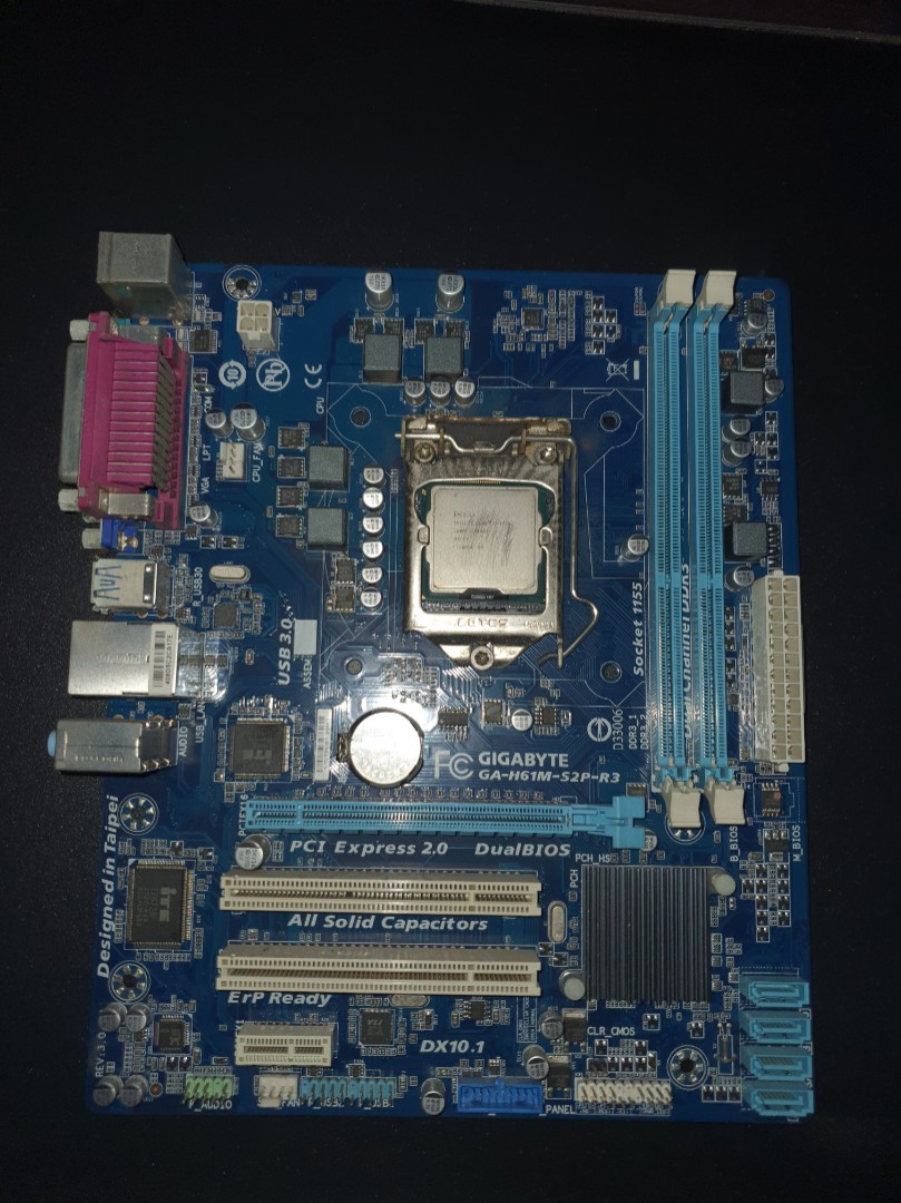 Gigabyte GA H61M S2P R3 Motherboard with i7 3770 Processor