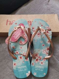 （分類：）位於 。 由 longyeemimi 提交（商品編號 1088983135，圖片 1）。簡介： 。