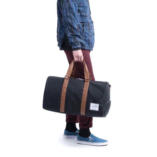 herschel supply duffle bag