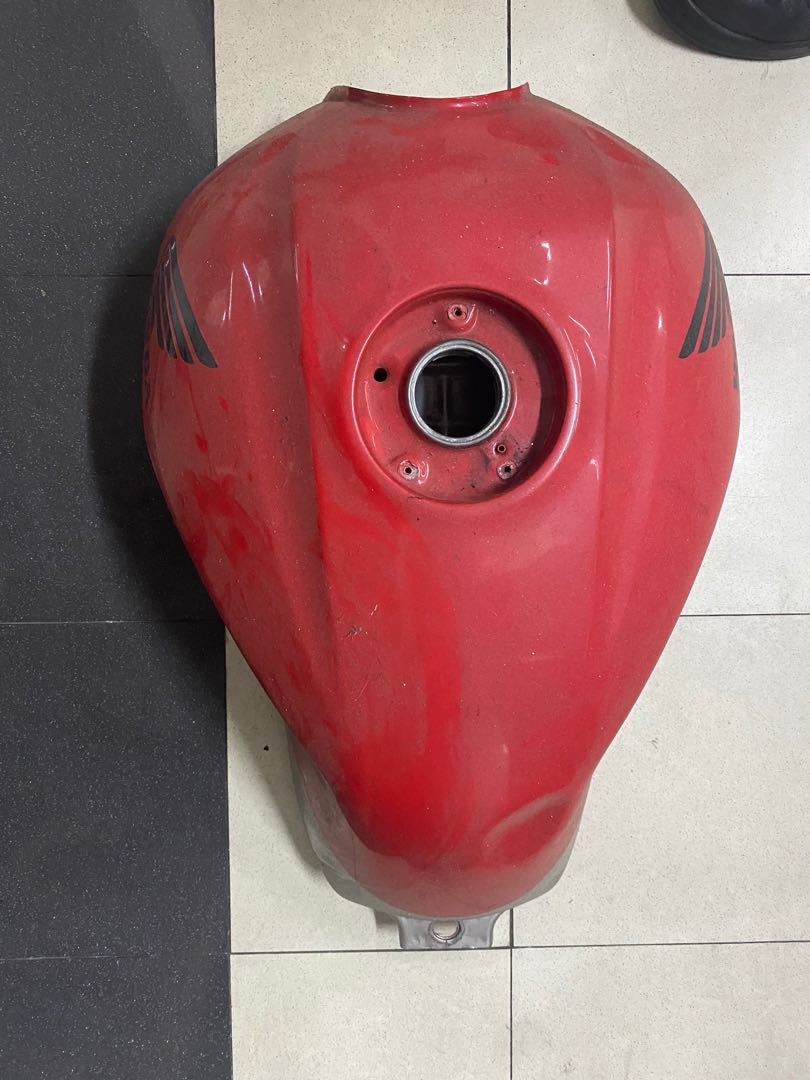 Honda vtec 2 fuel tank, Motorcycles, Motorcycle Accessories on Carousell