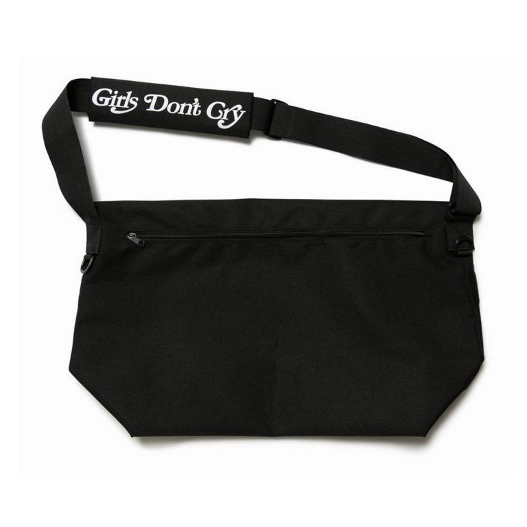 HUMAN MADE x Girls Don't Cry 🇯🇵 Messenger Bag Verdy SS21, 女裝