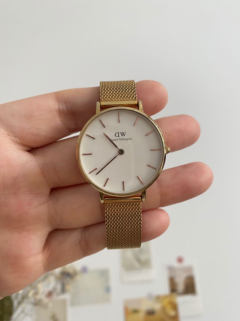 Ciri jam daniel wellington asli 2025