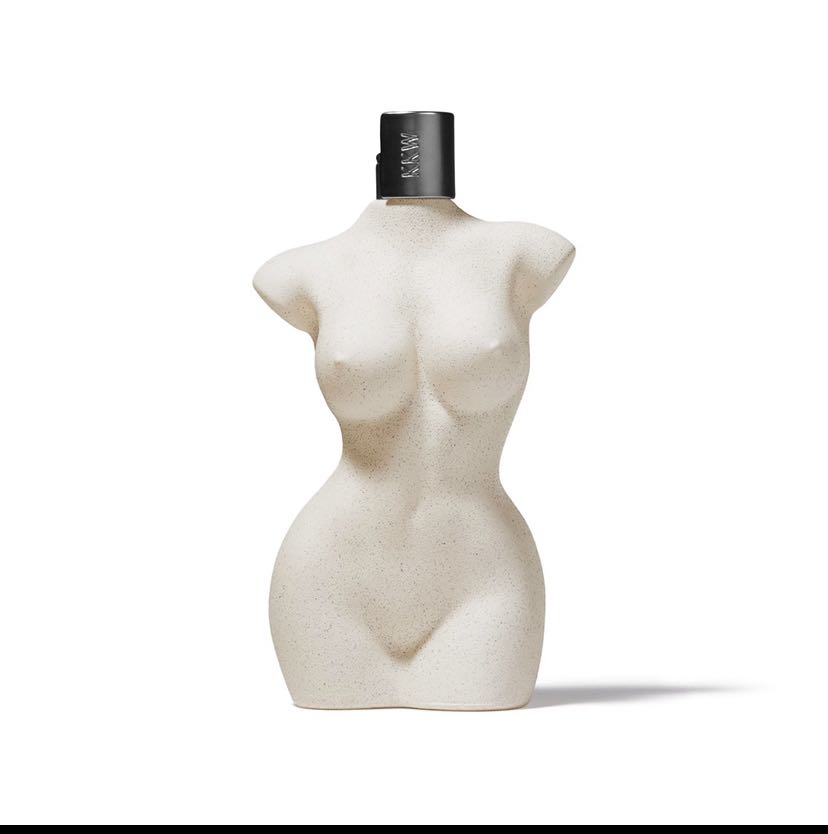 Kkw body ii store