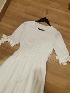 (Category: ) located in . Submitted by shopwithnat (Listing ID 1089100124, Image 1). Description: .