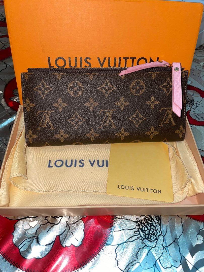 Louis vuitton double zip long Wallet premium gred, Women's Fashion