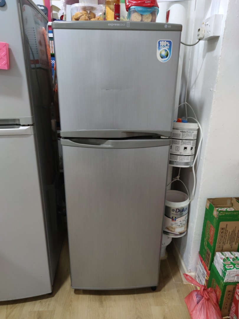 lg fridge medium