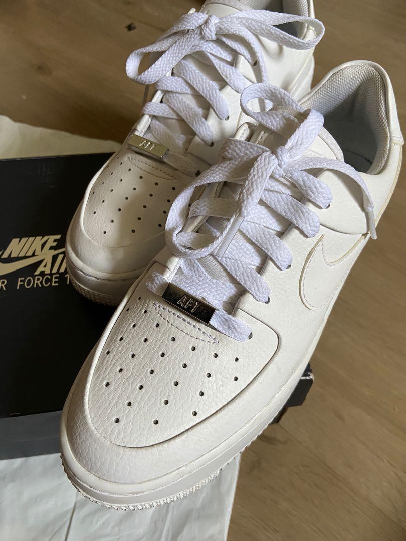 NIKE Women's AIR FORCE 1 SAGE LOW (WAF1 Sage Low) triple white, Women's  Fashion, Footwear, Sneakers on Carousell