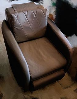 (Category: ) located in . Submitted by second_hand_kangtao (Listing ID 1088990578, Image 1). Description: .