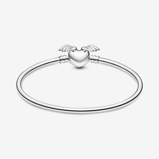 (Category: ) located in . Submitted by wheretheavocado (Listing ID 1088987496, Image 1). Description: .