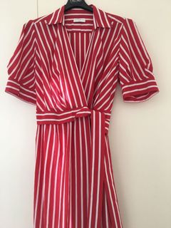 （分類：）位於 。 由 leeeia 提交（商品編號 1088947112，圖片 1）。簡介： 。