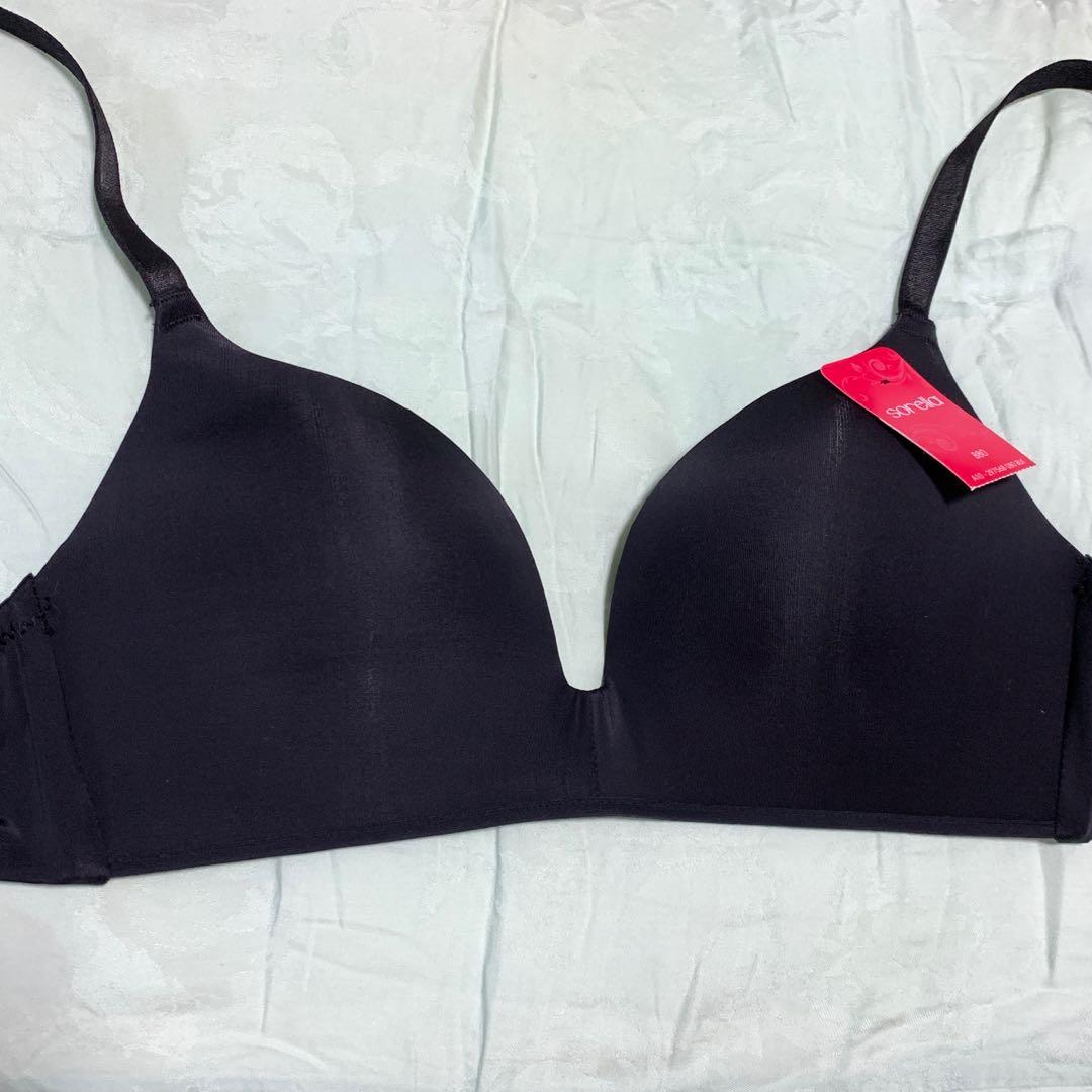 Sorella wireless bra B80 (36), Women's Fashion, New Undergarments &  Loungewear on Carousell