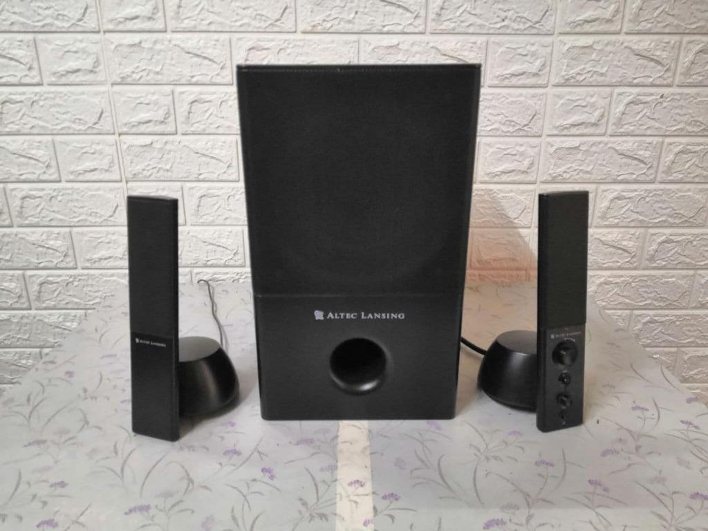 Altec lansing speakers with subwoofer top