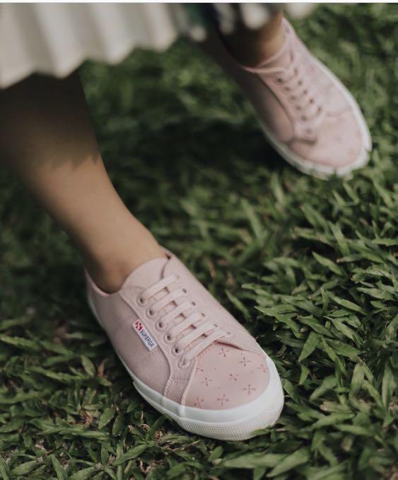 Love bonito superga cheap