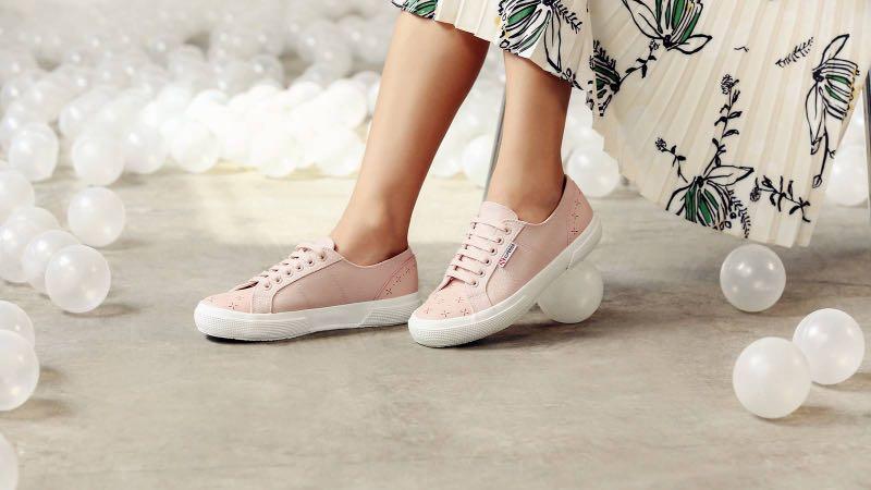 Love bonito superga sale