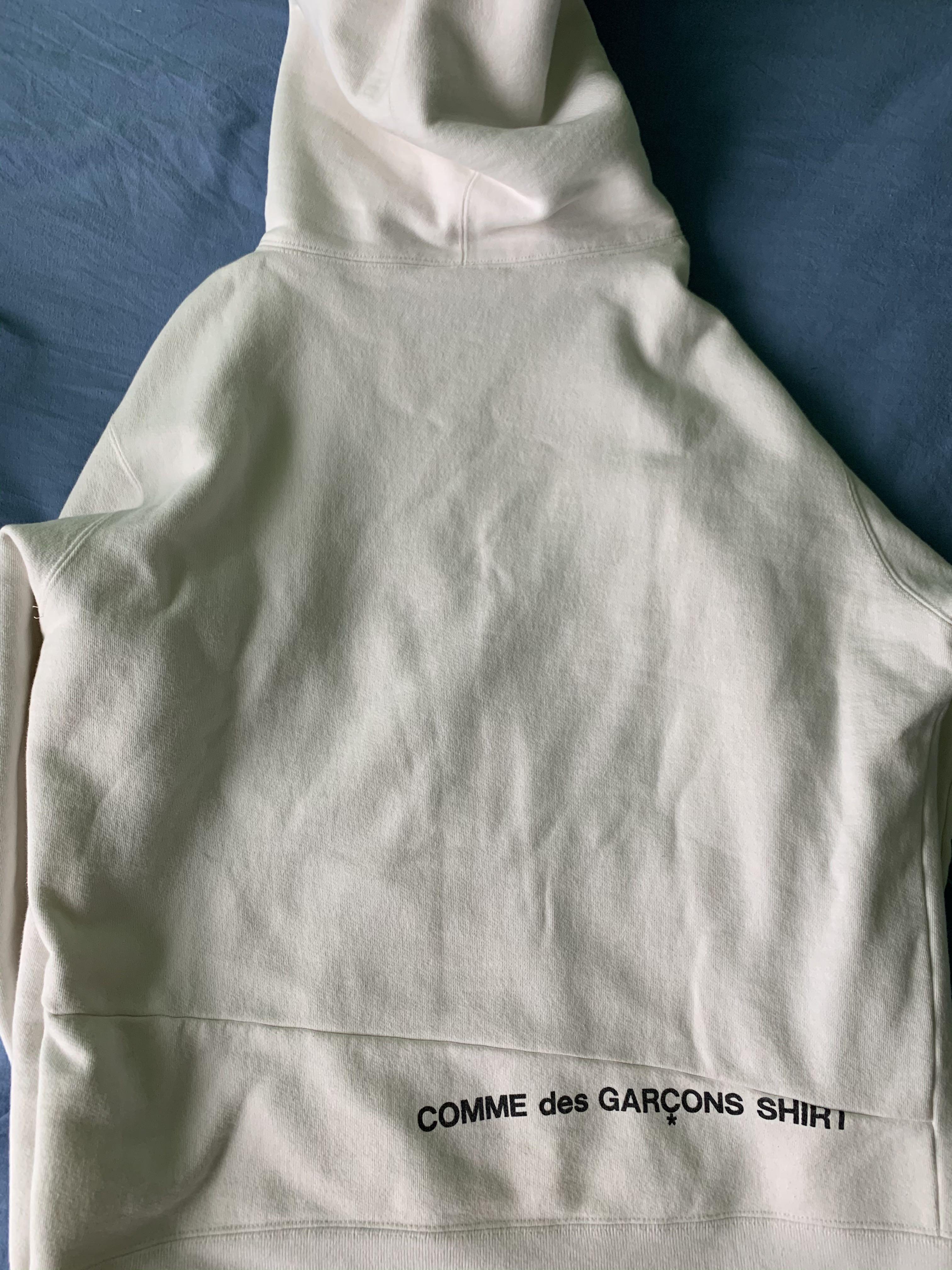 Supreme CDG split box logo white hoodie Men s Fashion Tops Sets Hoodies on Carousell