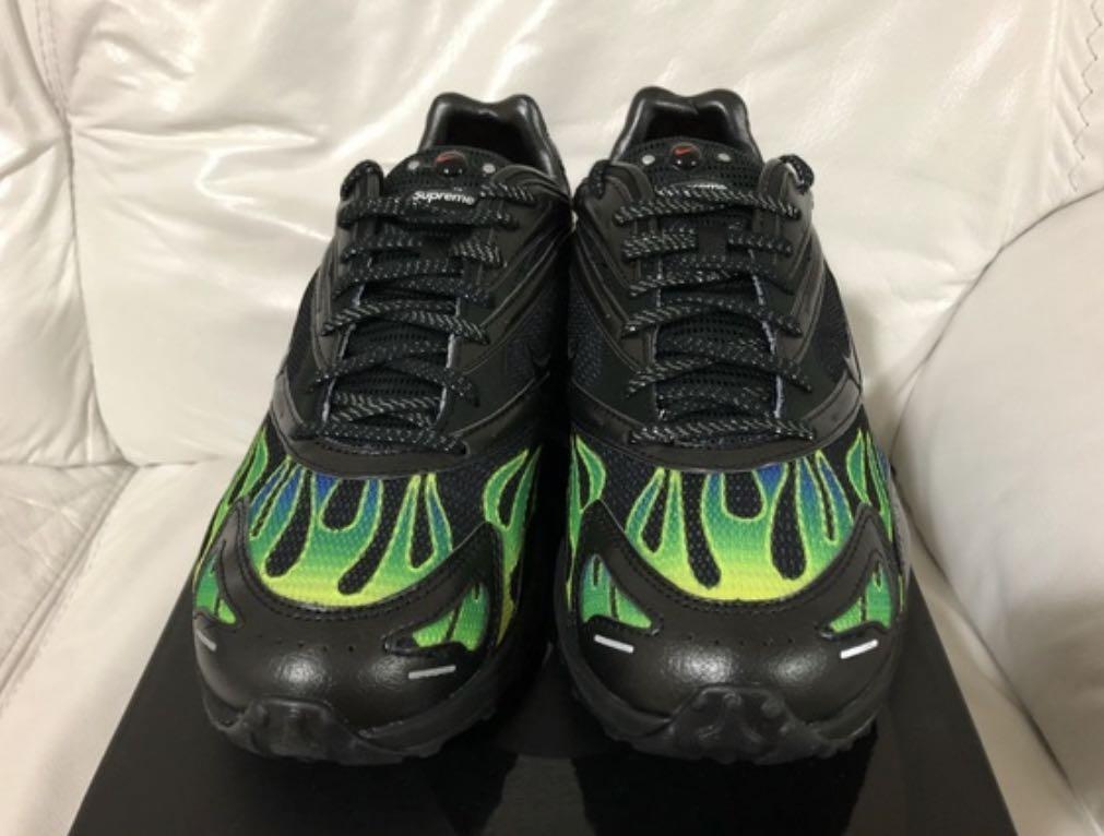 Supreme deals spectrum black