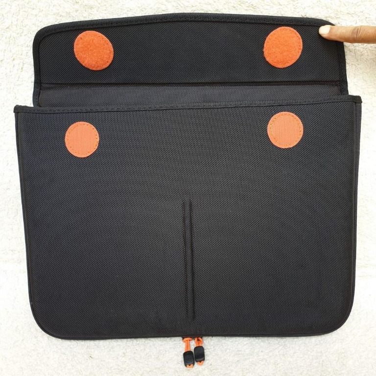 Targus hard hot sale shell laptop case