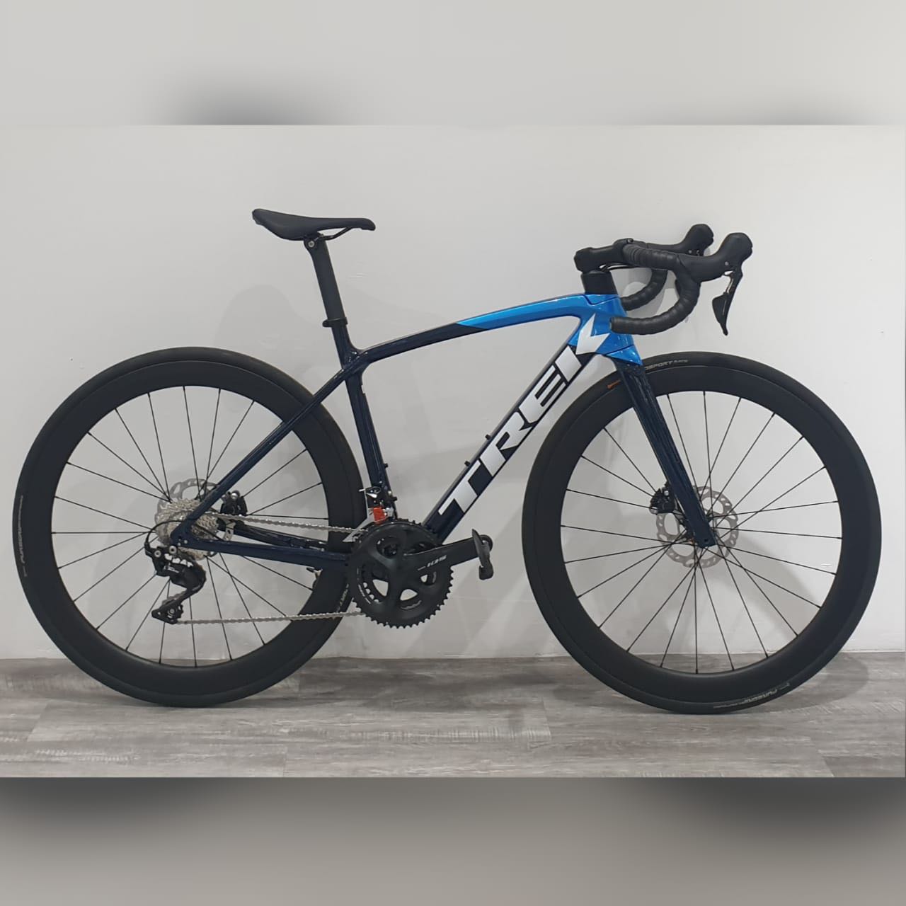Trek Emonda SL50 2021 size 50 Blue Biru Olah Raga Sepeda di