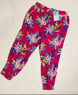 （分類：）位於 。 由 exquisite_baby_stuff 提交（商品編號 1089213112，圖片 1）。簡介： 。