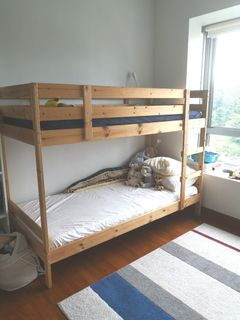 (Category: ) located in . Submitted by pauline_river (Listing ID 1089140173, Image 1). Description: .